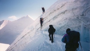 boliviaillimaniladder Crossing the burchrund....and reaching for sunshine